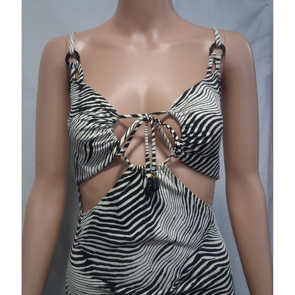 Red Carter, Black and White, Tie Front, Side Cut-out, Swimsuit Cover Up, Size XS